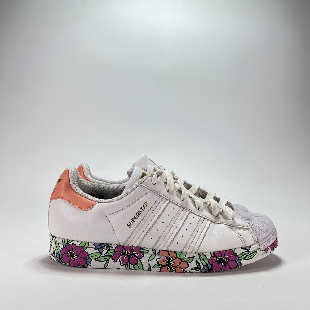 adidas Originals Superstar White Floral Shell Toe Sneakers GV7897 Women's Size 7